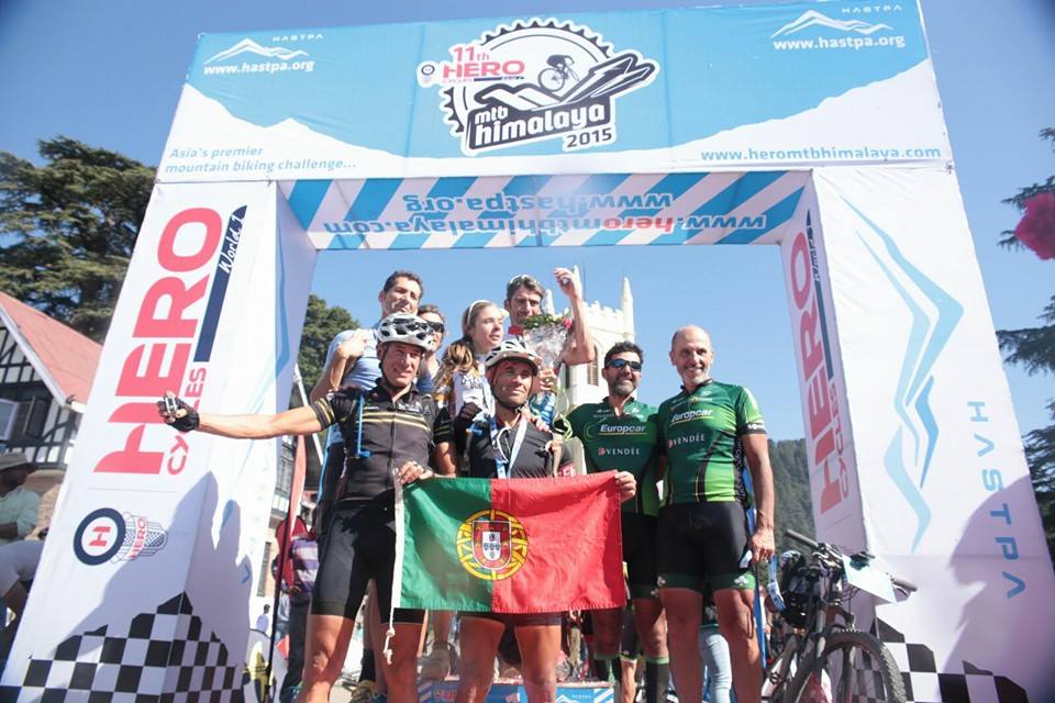 Grandolense Telmo Falcão sobe ao pódio do Hero MTB Himalaya